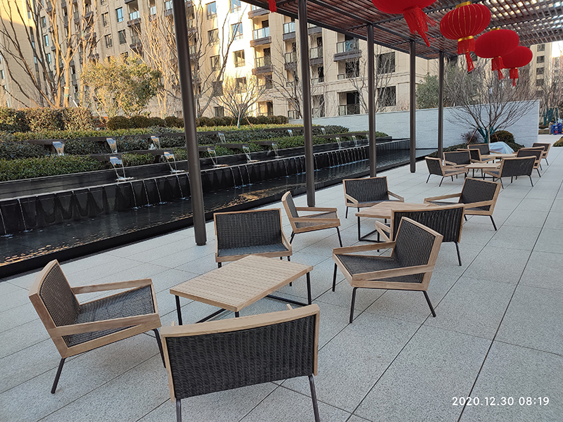 ��ľ������M-25017